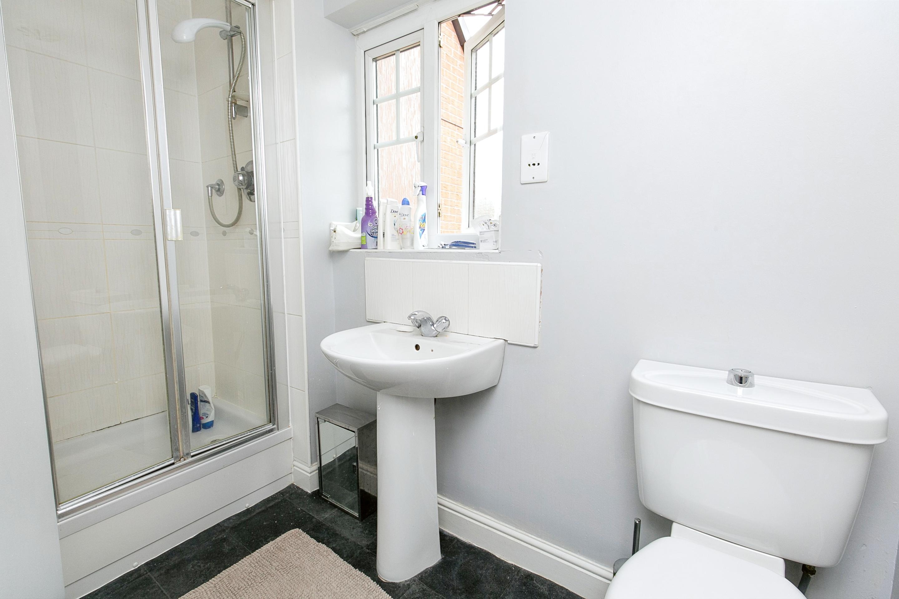 Photos of Hardwick Drive, Gwersyllt, Wrexham LL11 62316855