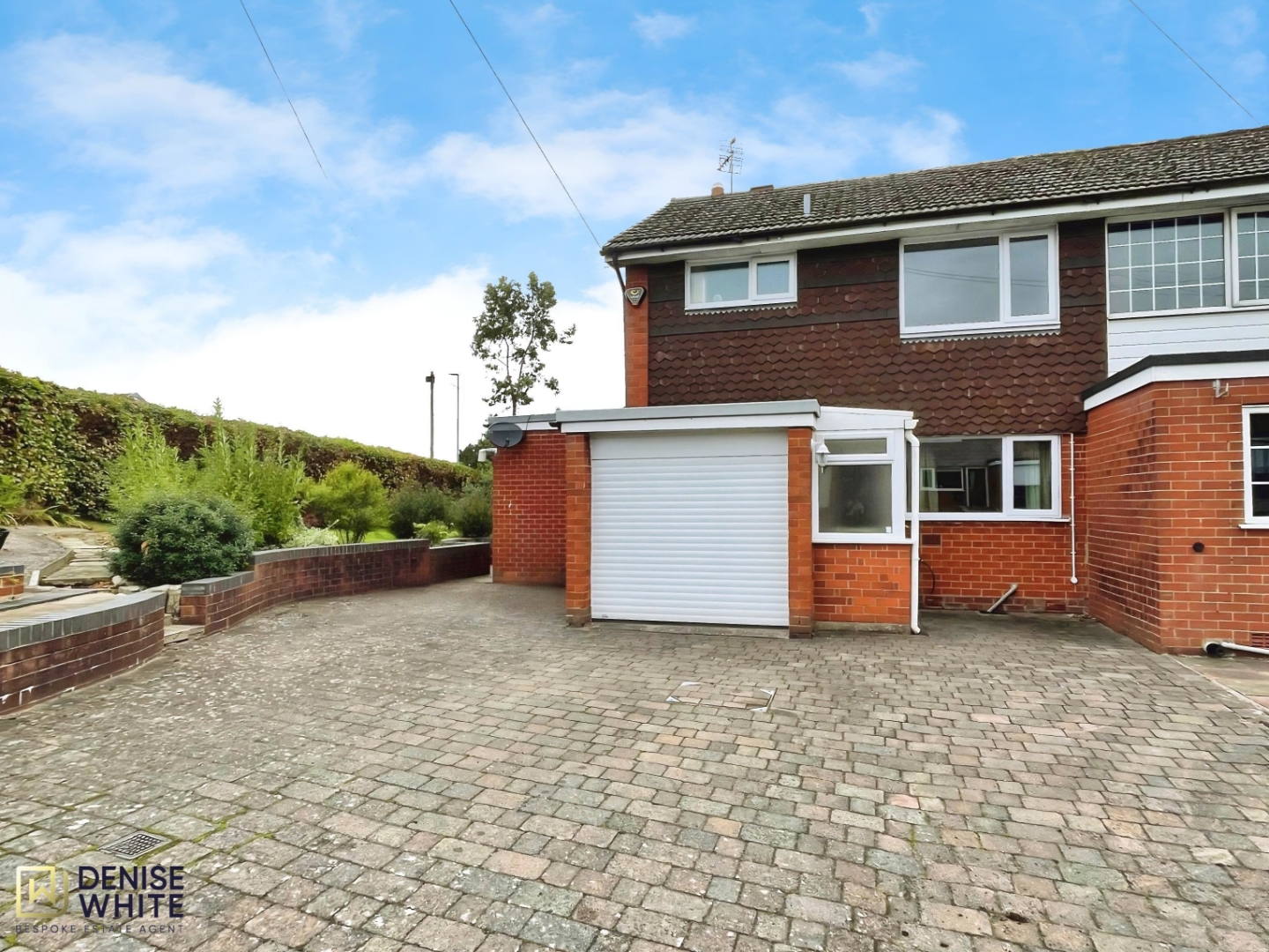 12, Churnet Close, Cheddleton Leek photo 3