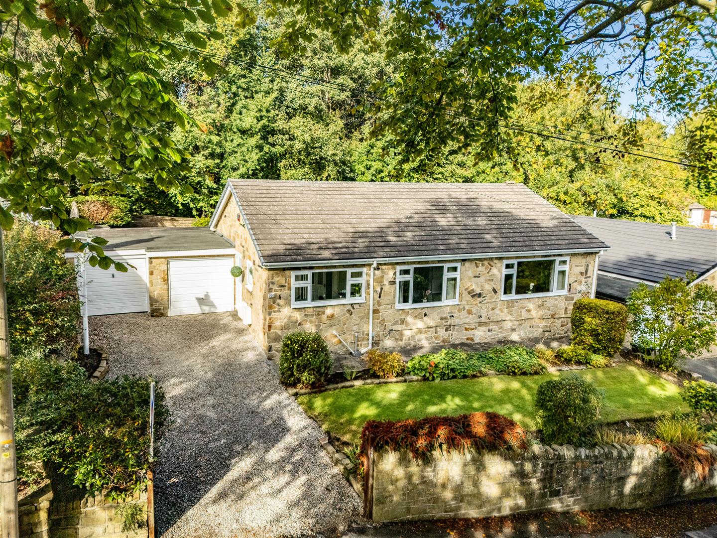 4-bed other on 226, Fleminghouse Lane, Huddersfield, £375,000