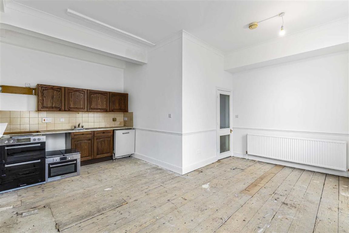 Photos of Kennington Park Road, London SE11 67036417 PrimeLocation