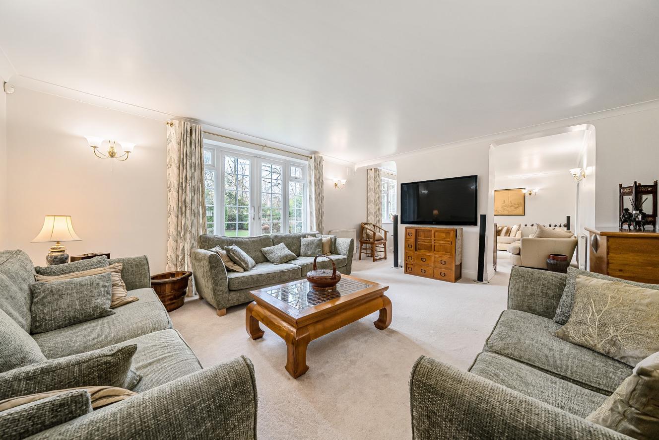 7 bedroom detached house for sale 0