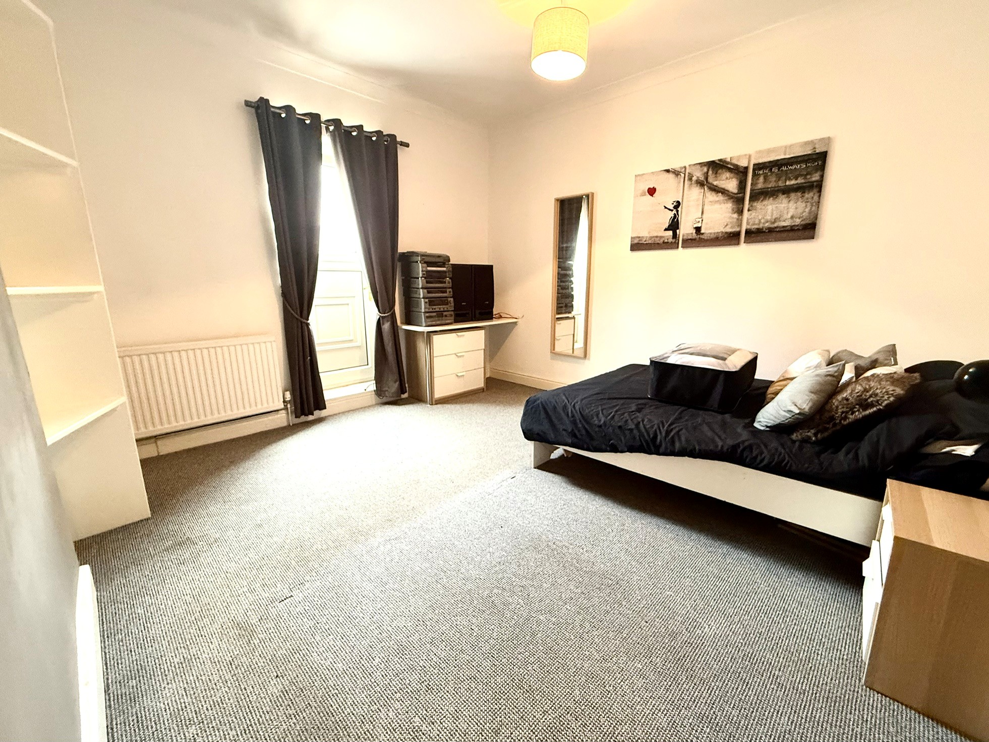 Room 2, Normanton photo 3