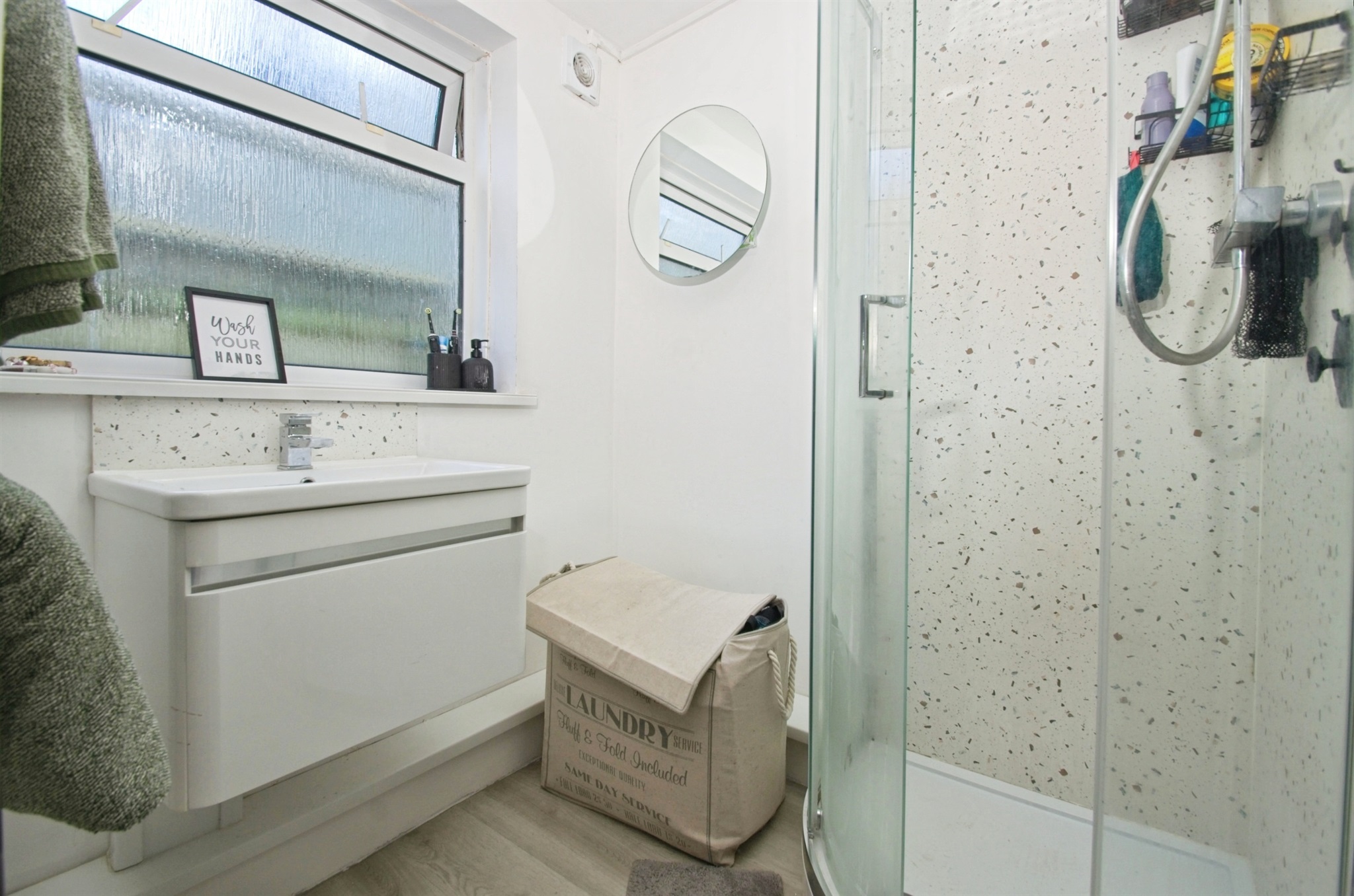 10, Gwendoline Terrace, Maesteg photo 3