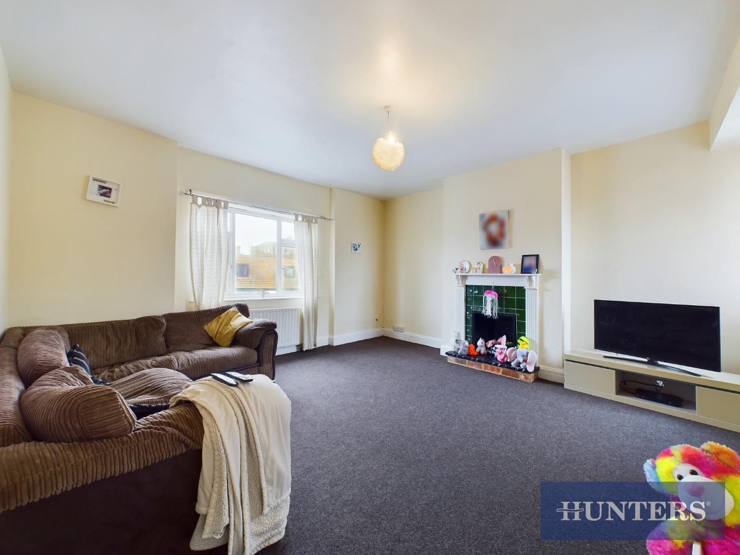 Flat 3 Harbour Court, Cliff Street, Bridlington photo 4