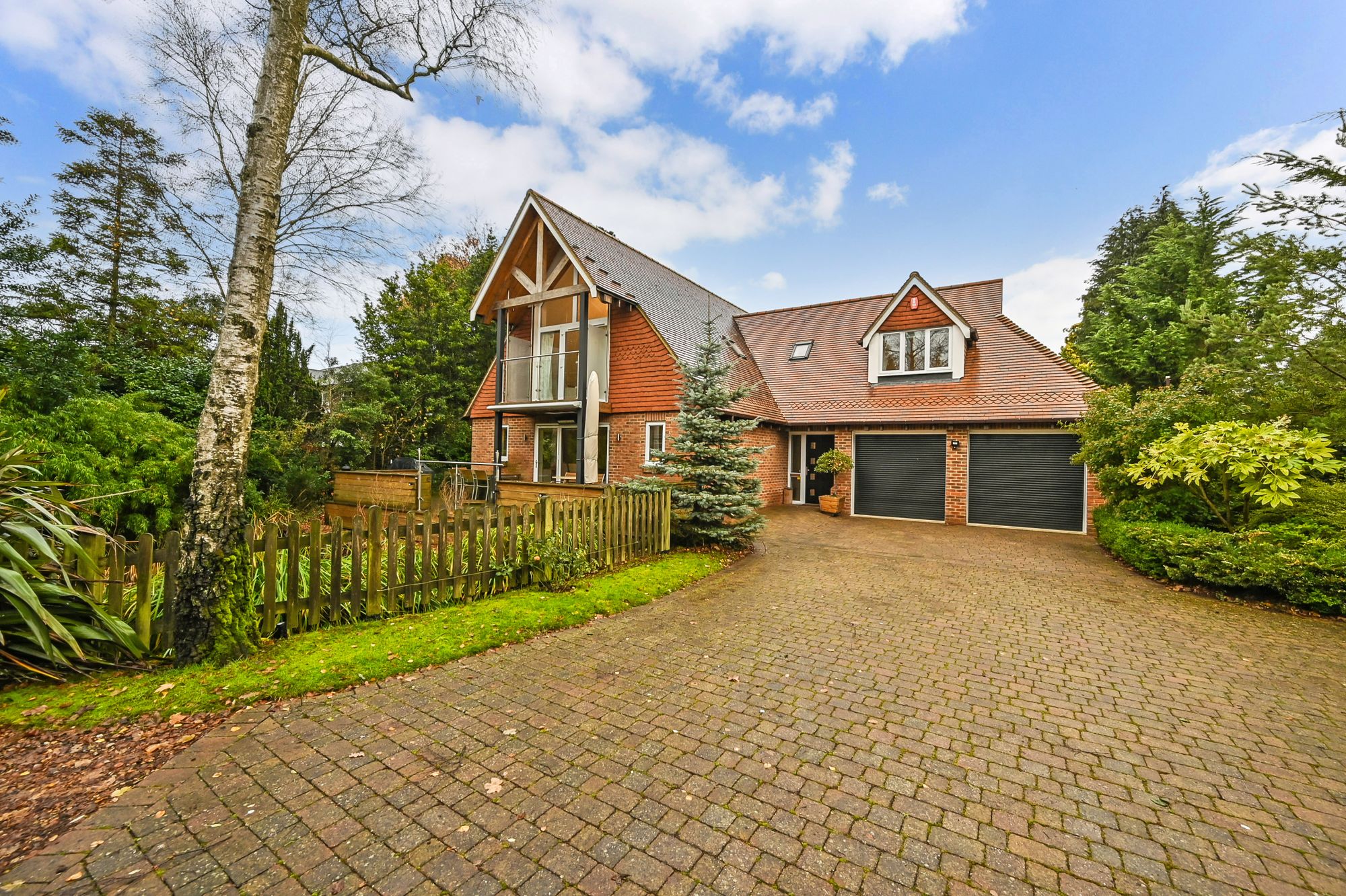 4 bedroom detached house for sale The Luxury Marketplace