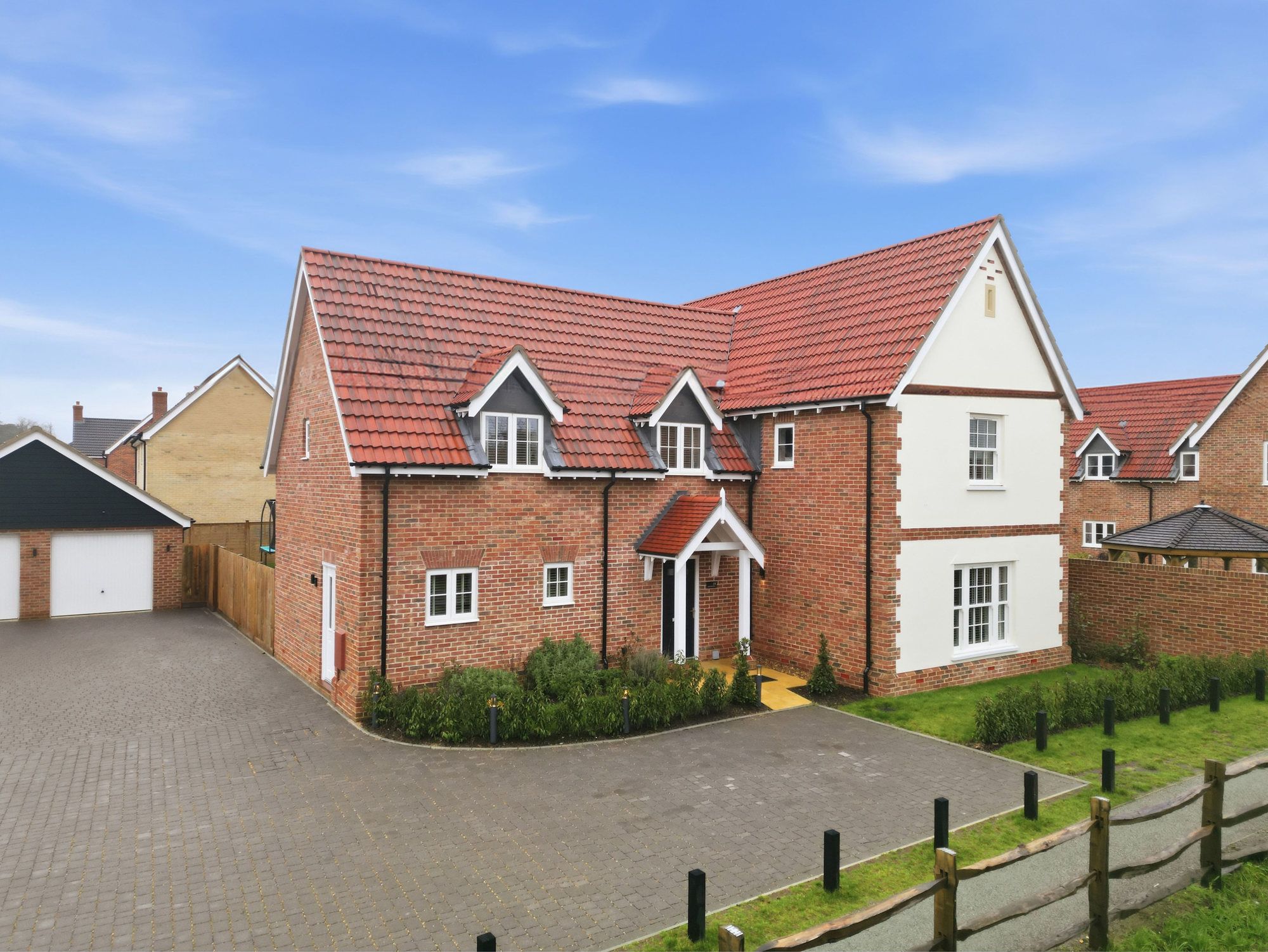 19 Samuel Collins Way, Woodbridge photo 4