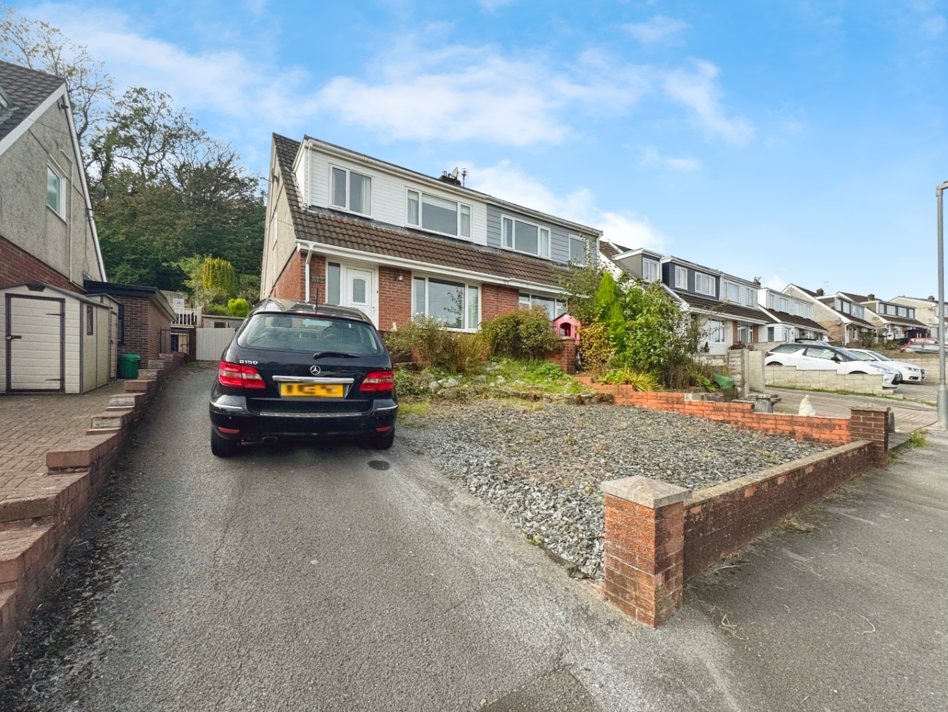 3-bed house on 15 Llwynifan, Llangennech, Carmarthenshire, £230,000