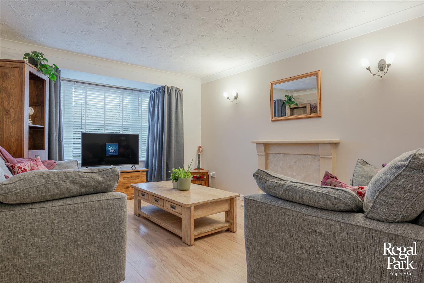 45, Dexter Way, Peterborough photo 3