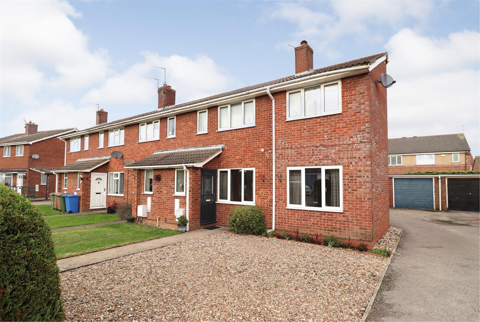 3-bed house on 95, Roman Avenue South, York, £255,000