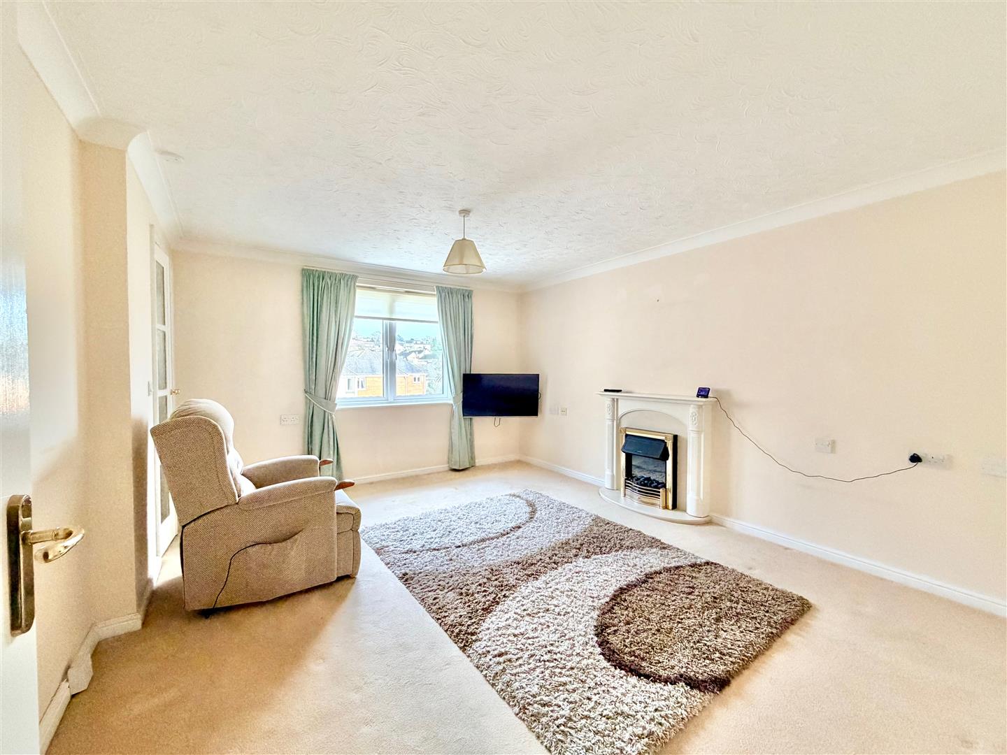 Flat 56 Maple Court, 18 Horn Cross Road, Plymouth photo 4