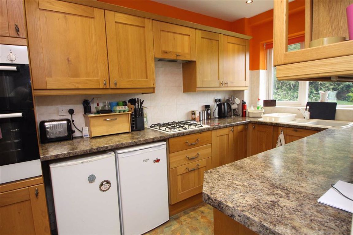 Free property report 58 Hardwick Drive, Halesowen, B62 8TF Chimnie