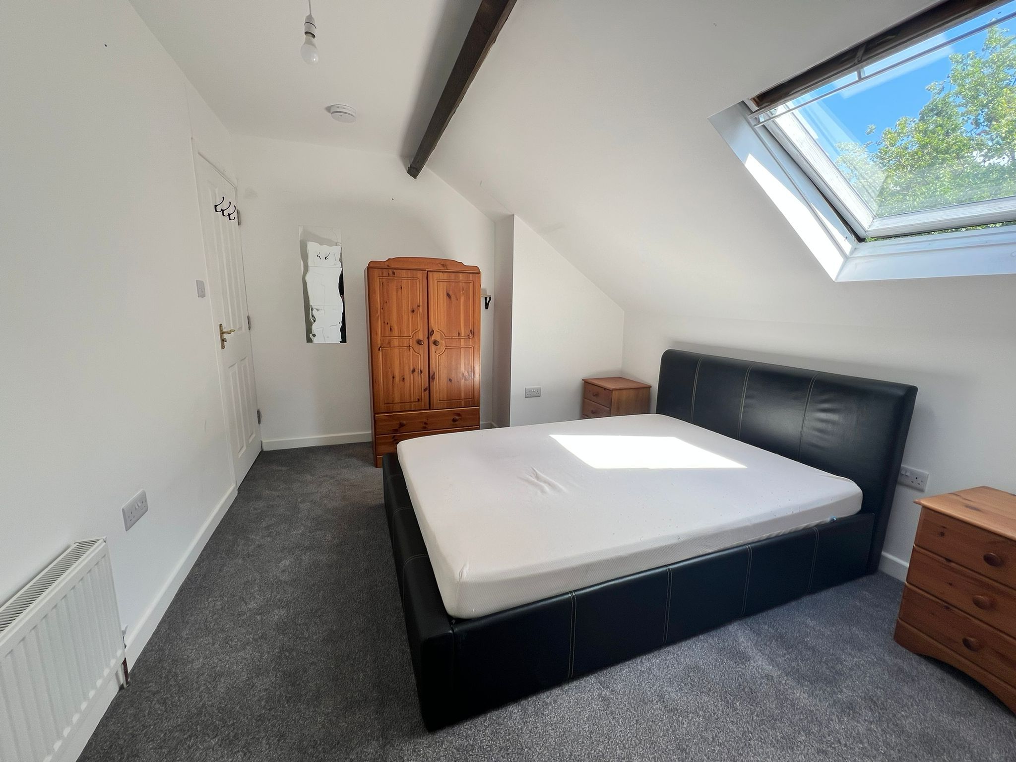 14 Holbrook Lane, Coventry photo 5
