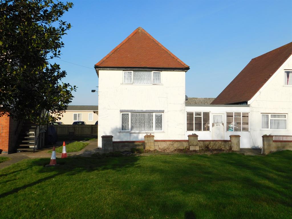 20 bedroom block of flats for sale in Sea Lane, Ingoldmells, Skegness PE25