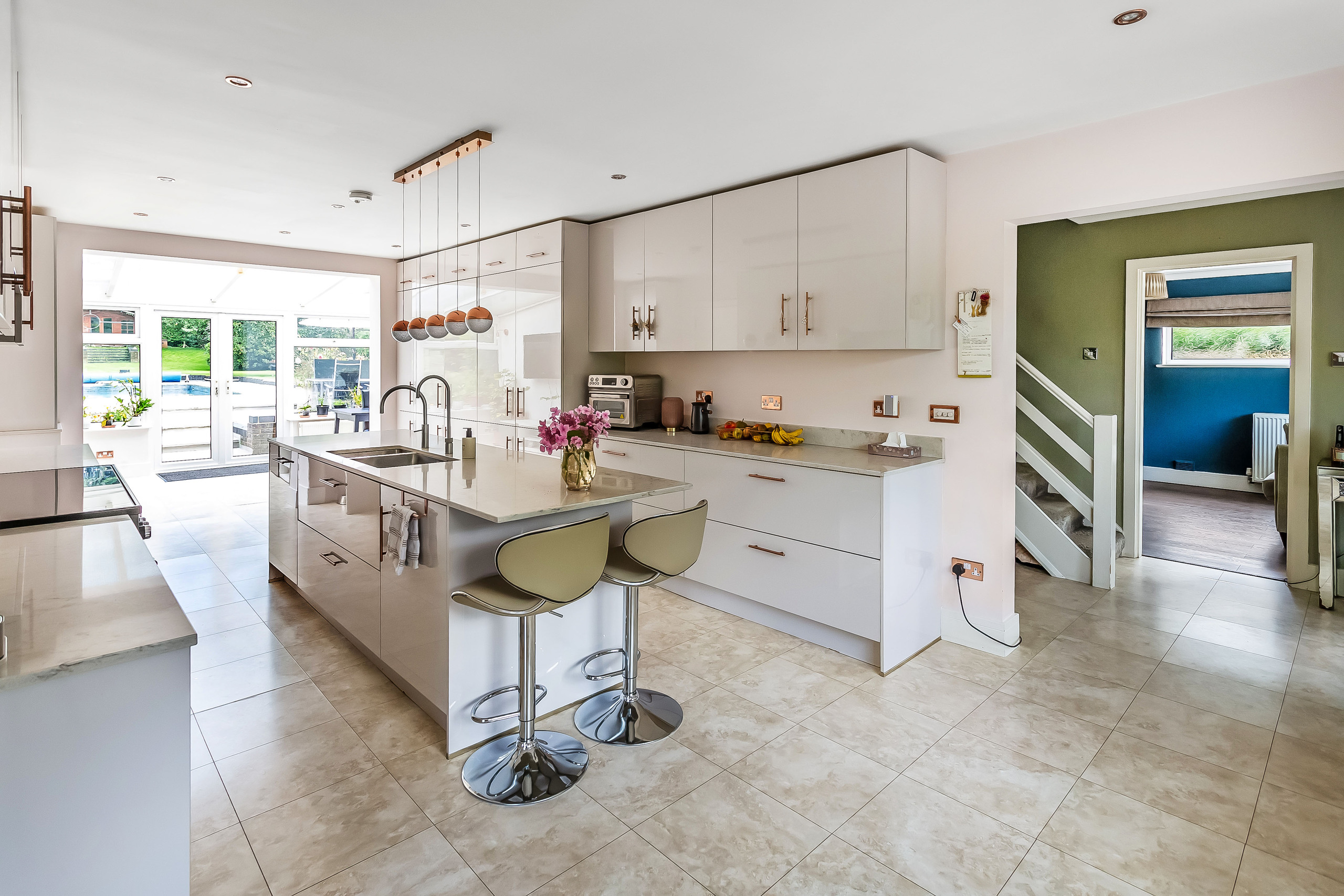 4 bedroom detached house for sale 0