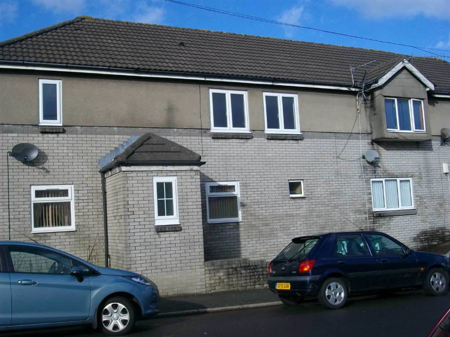Free property report Flat 2, Zion Court, Tynant Road, Beddau, CF38 2DA