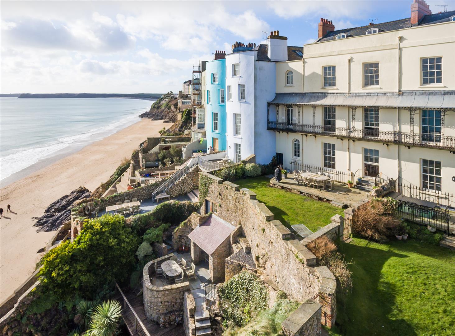 7 bedroom town house for sale 0