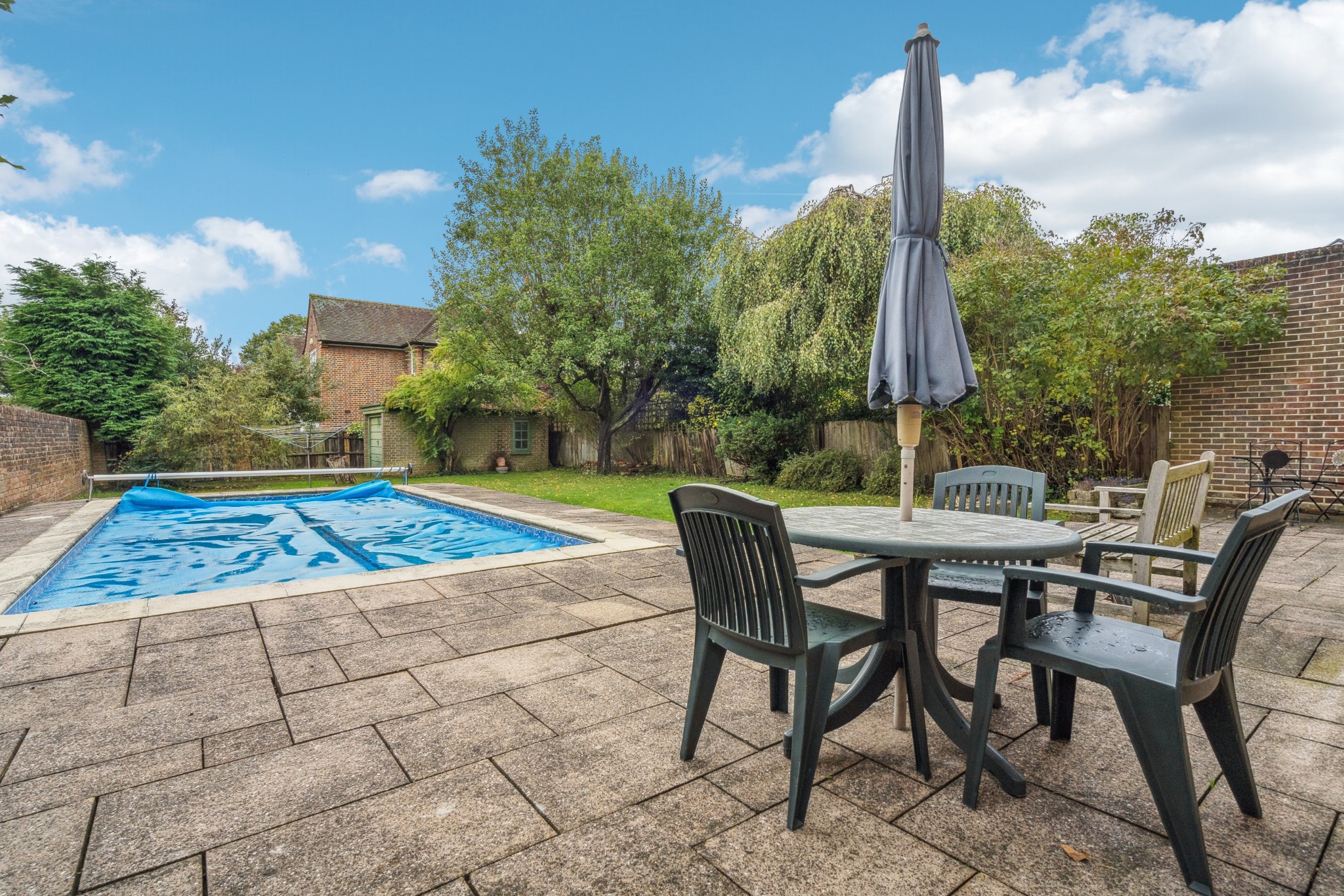 5 bedroom semi-detached house for sale 0