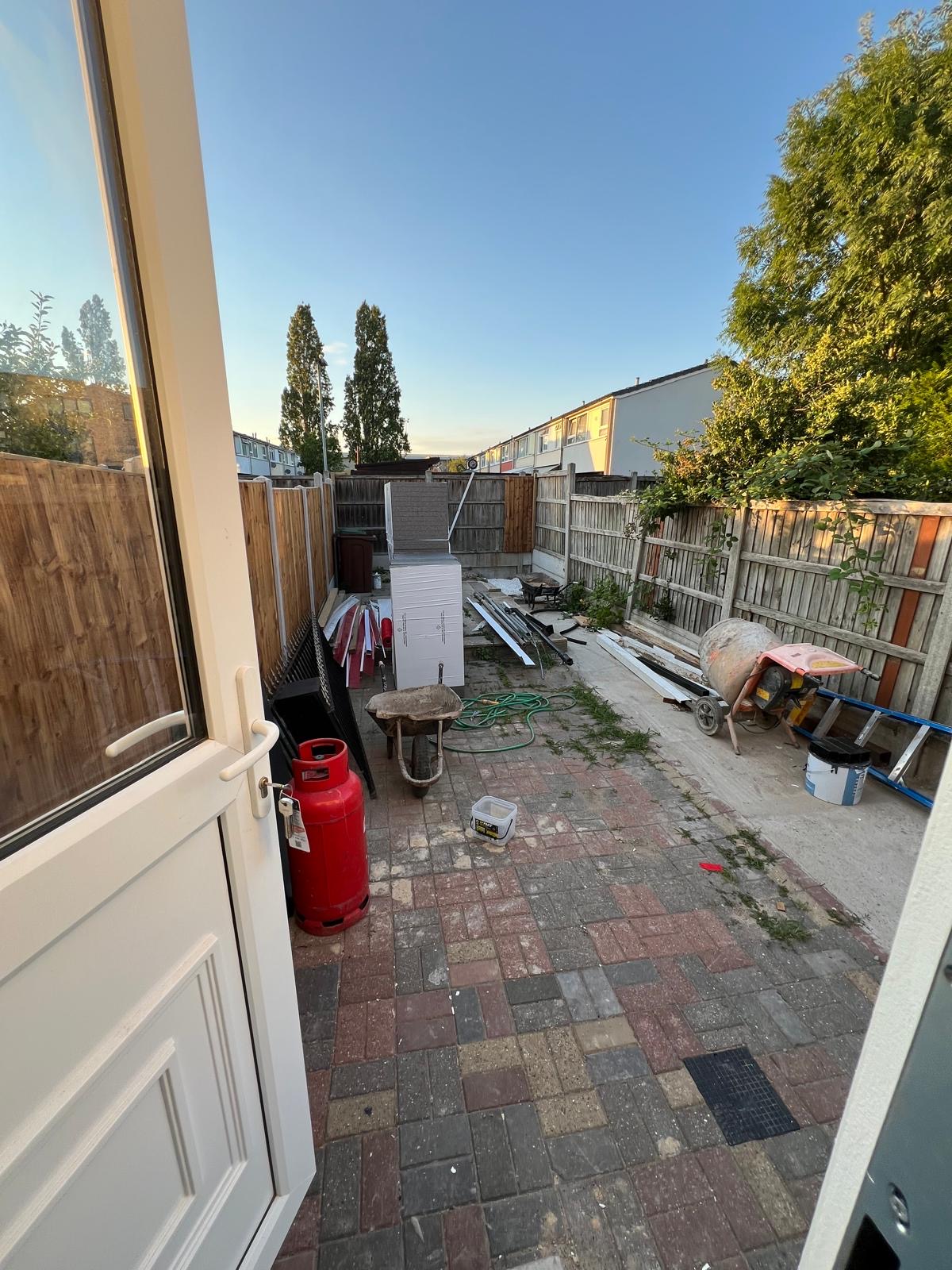 X, Chelmer Crescent, Barking photo 2
