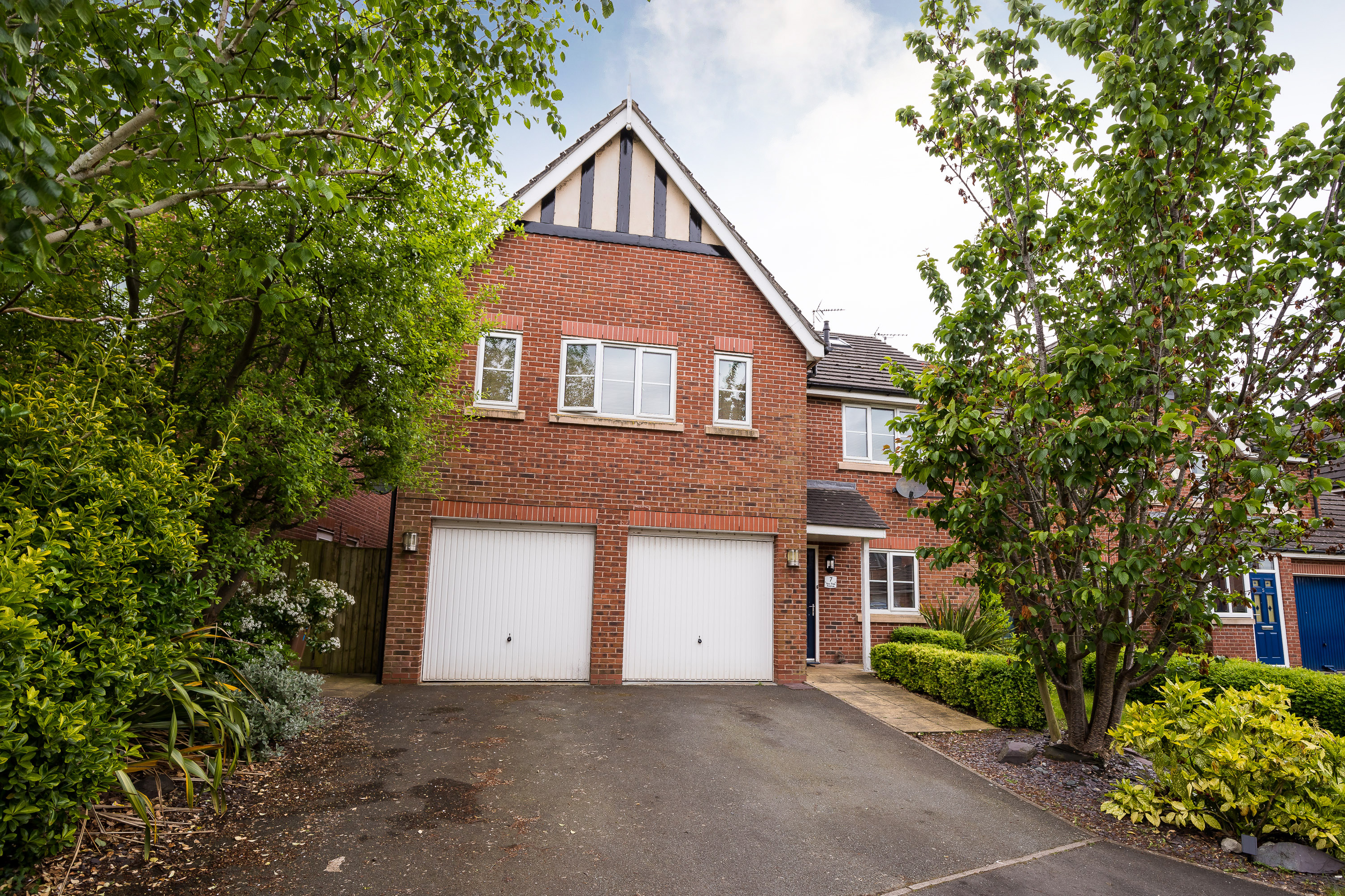 6-bed house on 7, Yew Tree Avenue, Chester, £465,000
