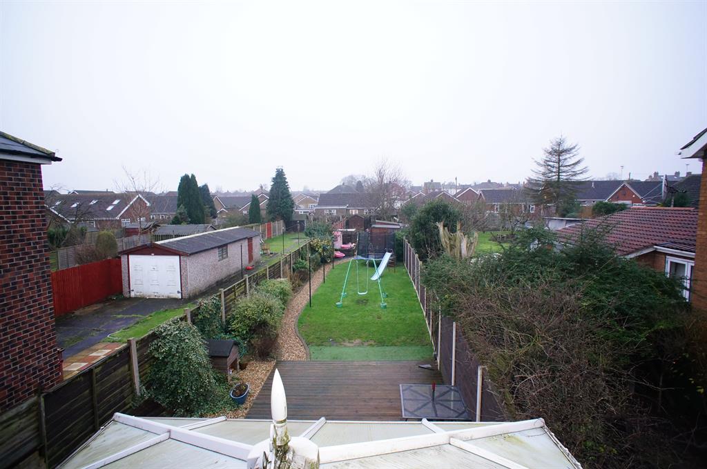 Free property report 36 Bottesford Road, Scunthorpe, DN16 3HE Chimnie