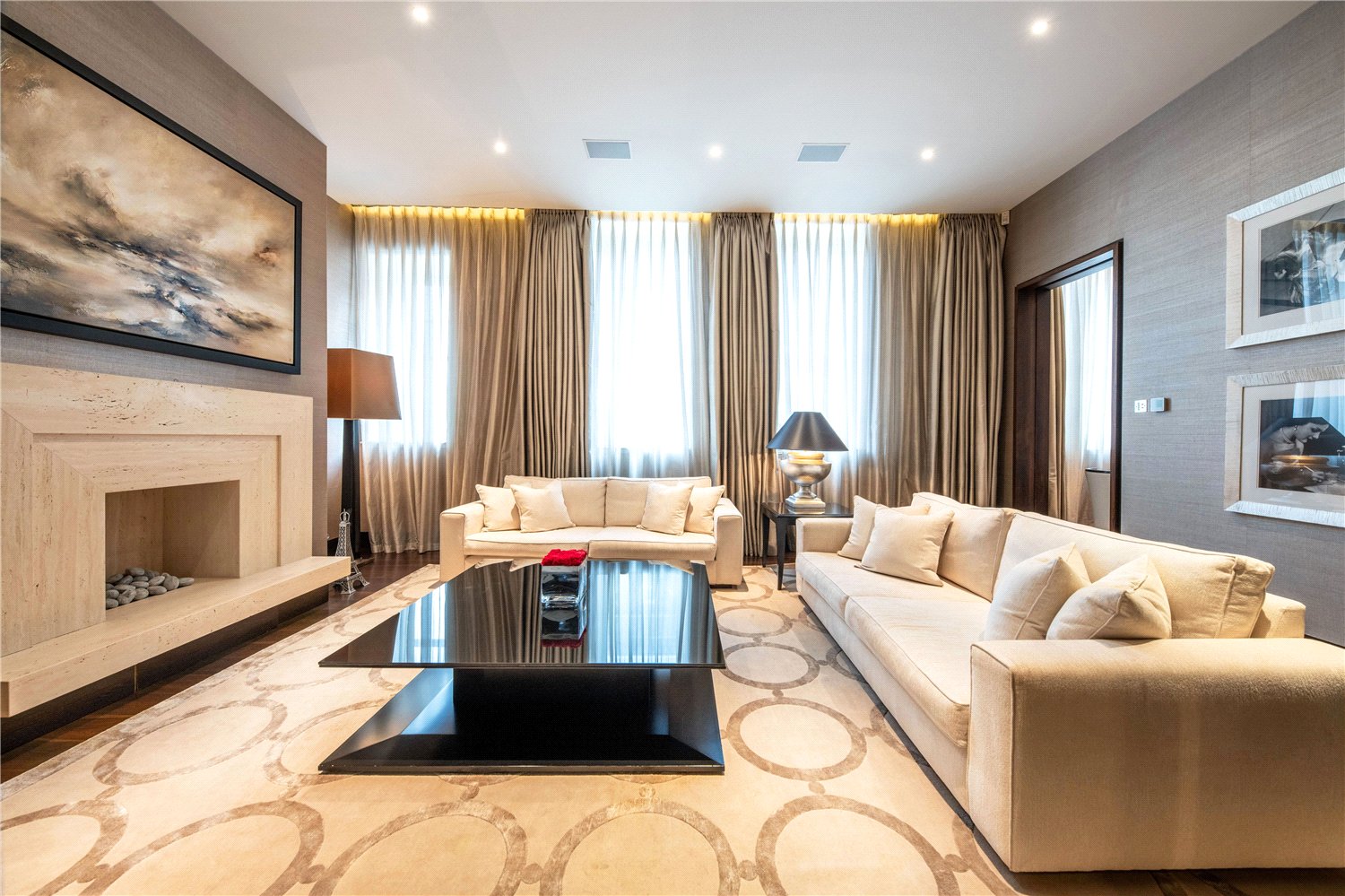 3 bedroom flat for sale 0