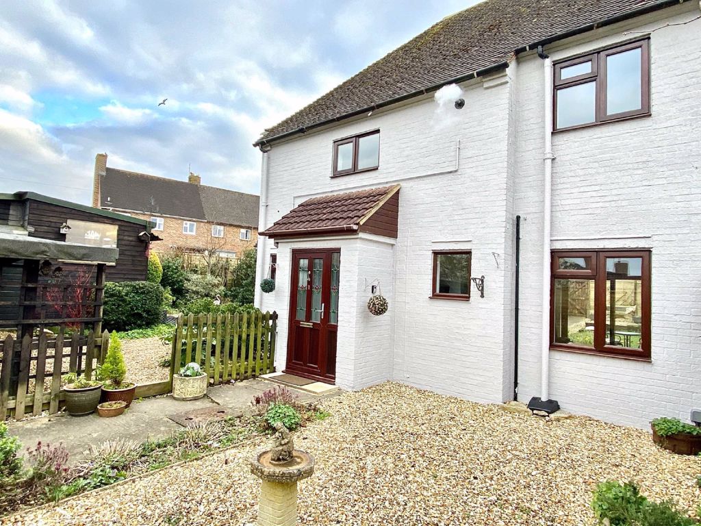 Free property report 1 Green Terrace, Trowbridge, BA14 8NL Chimnie