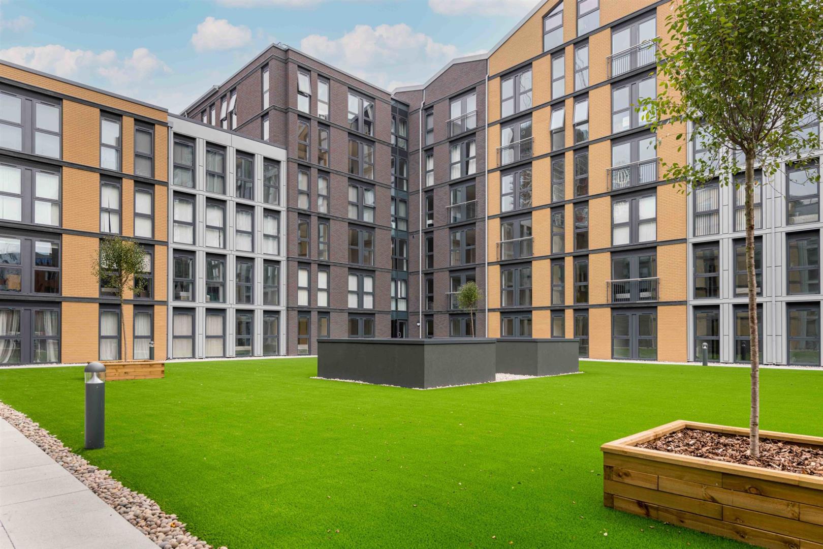 Complete, Flat 301, Arden Gate, 21 William Street, Birmingham photo 3