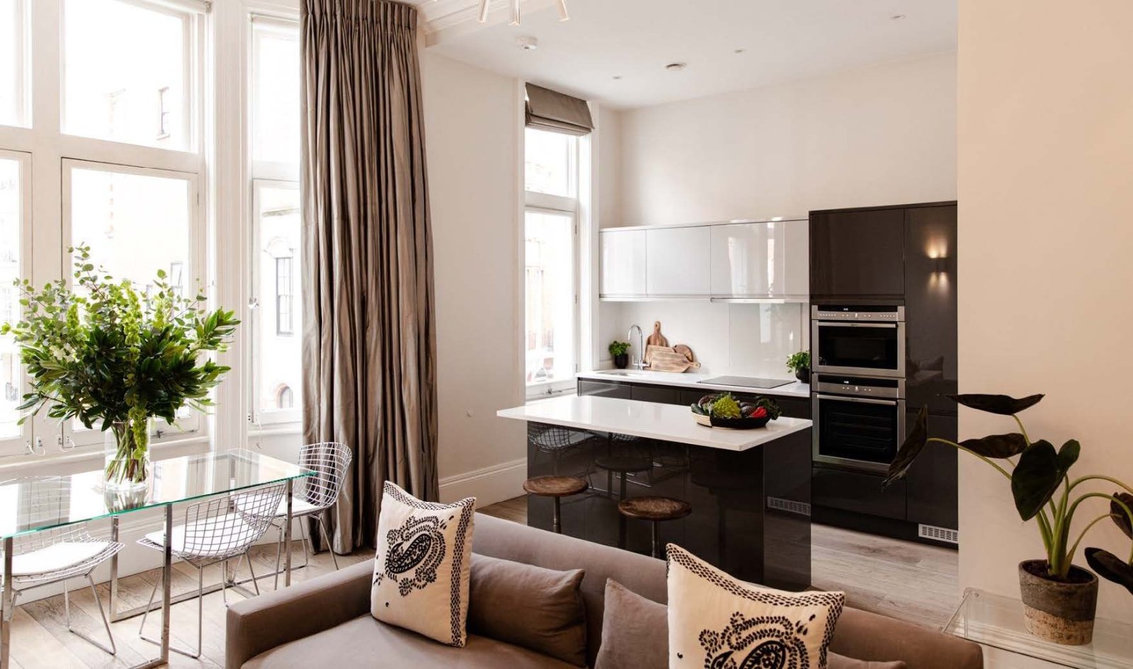 Apartment 4, 56, Welbeck Street, Marylebone photo 2