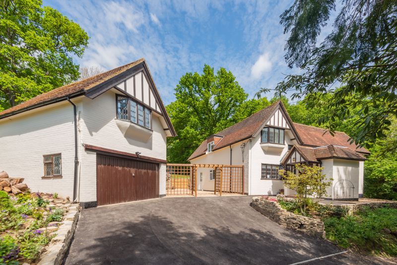 3 bedroom new flat for sale