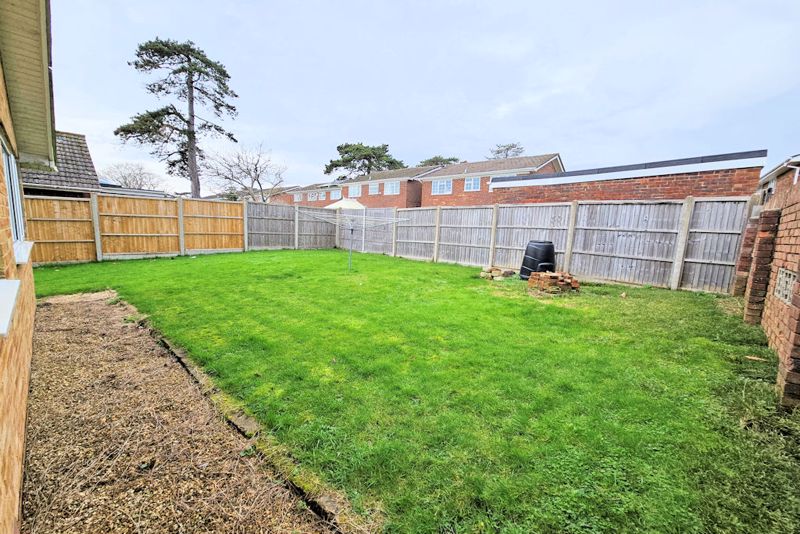 Photos of Longmynd Drive, Fareham PO14 66661040 PrimeLocation