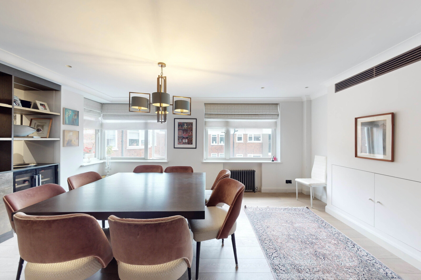 3 bedroom flat for sale 0