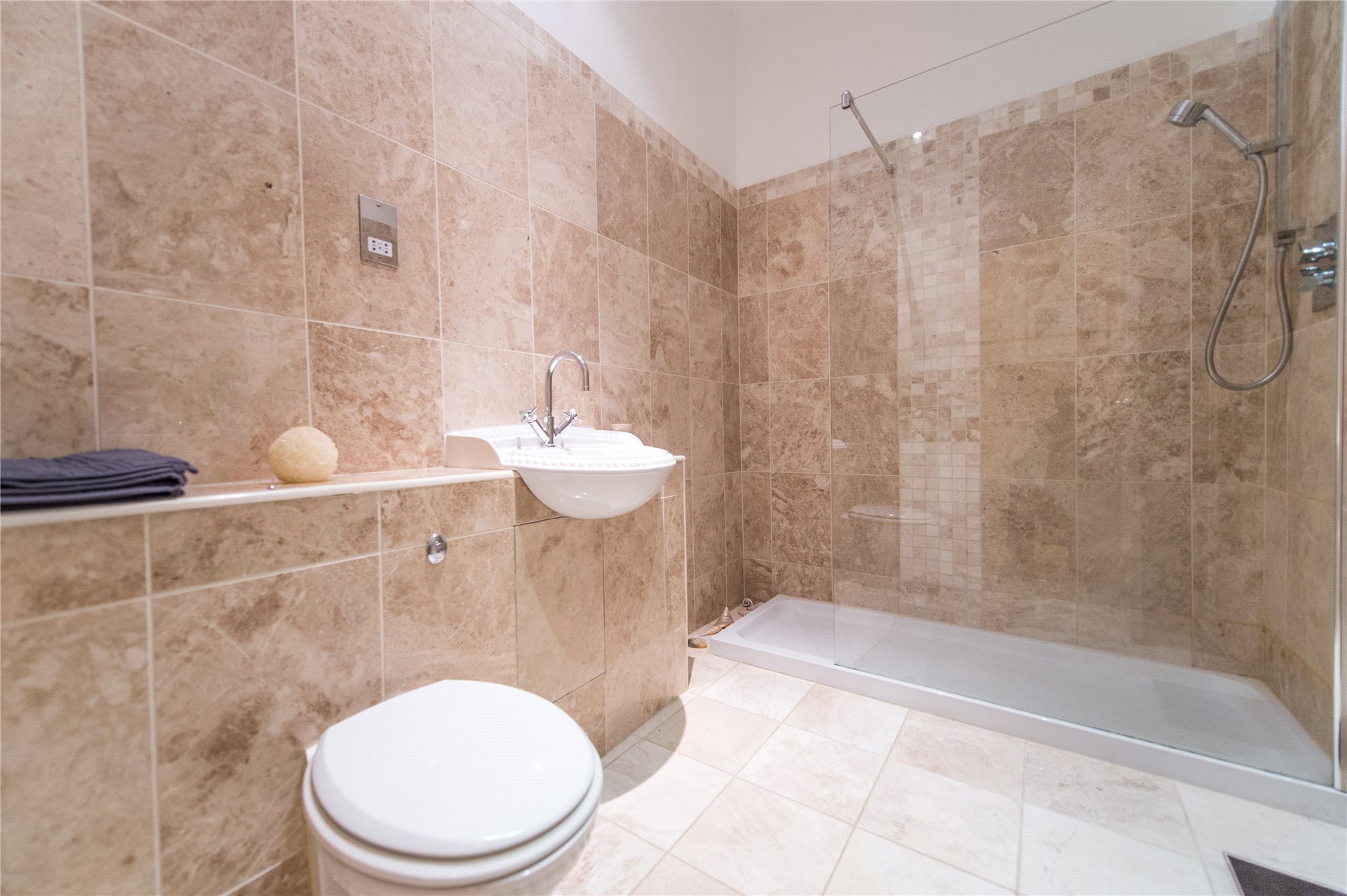 Photos of Broome House, Broome, Clent, Stourbridge DY9 52977605 Zoopla