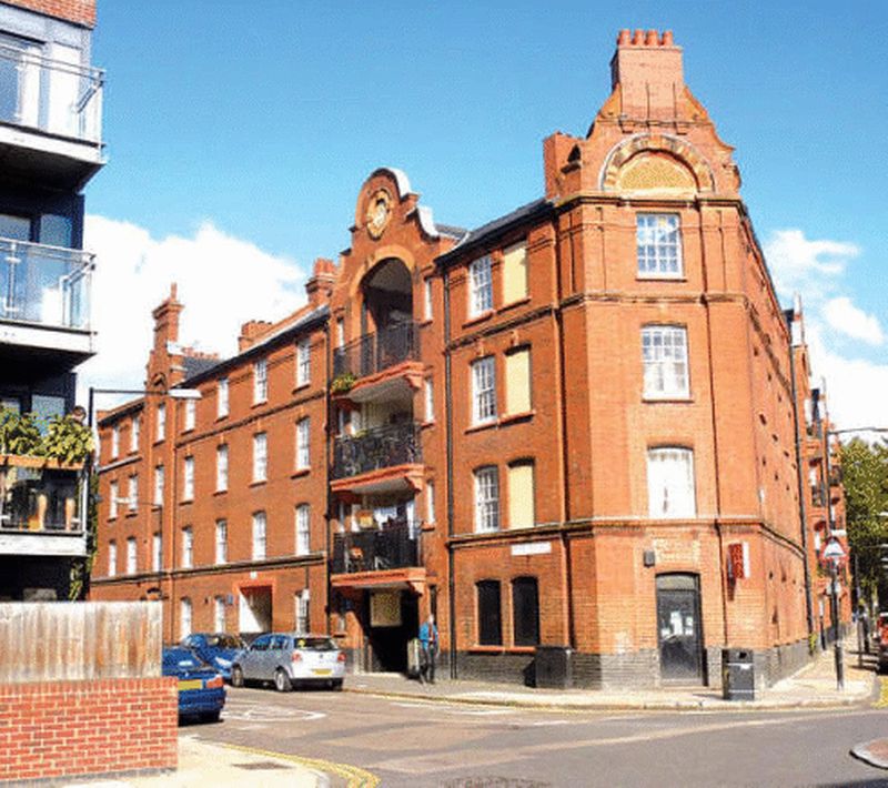 0 Cressy Houses, Hannibal Road, London photo 3