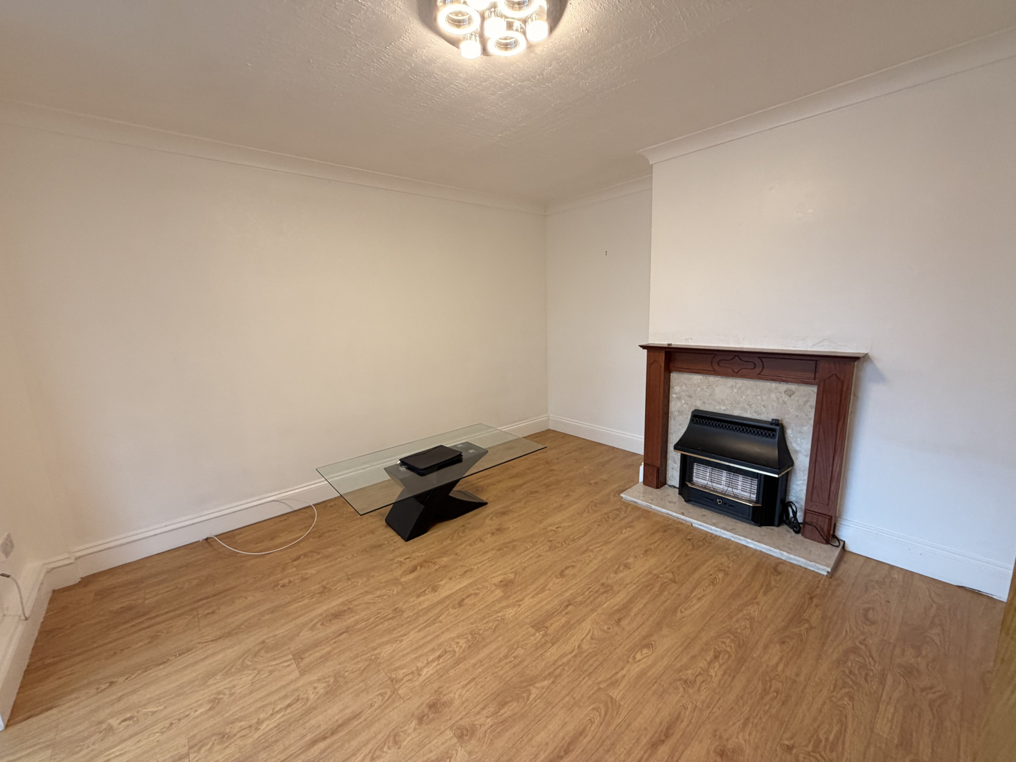 92..., Broadstone Way, Bradford photo 4