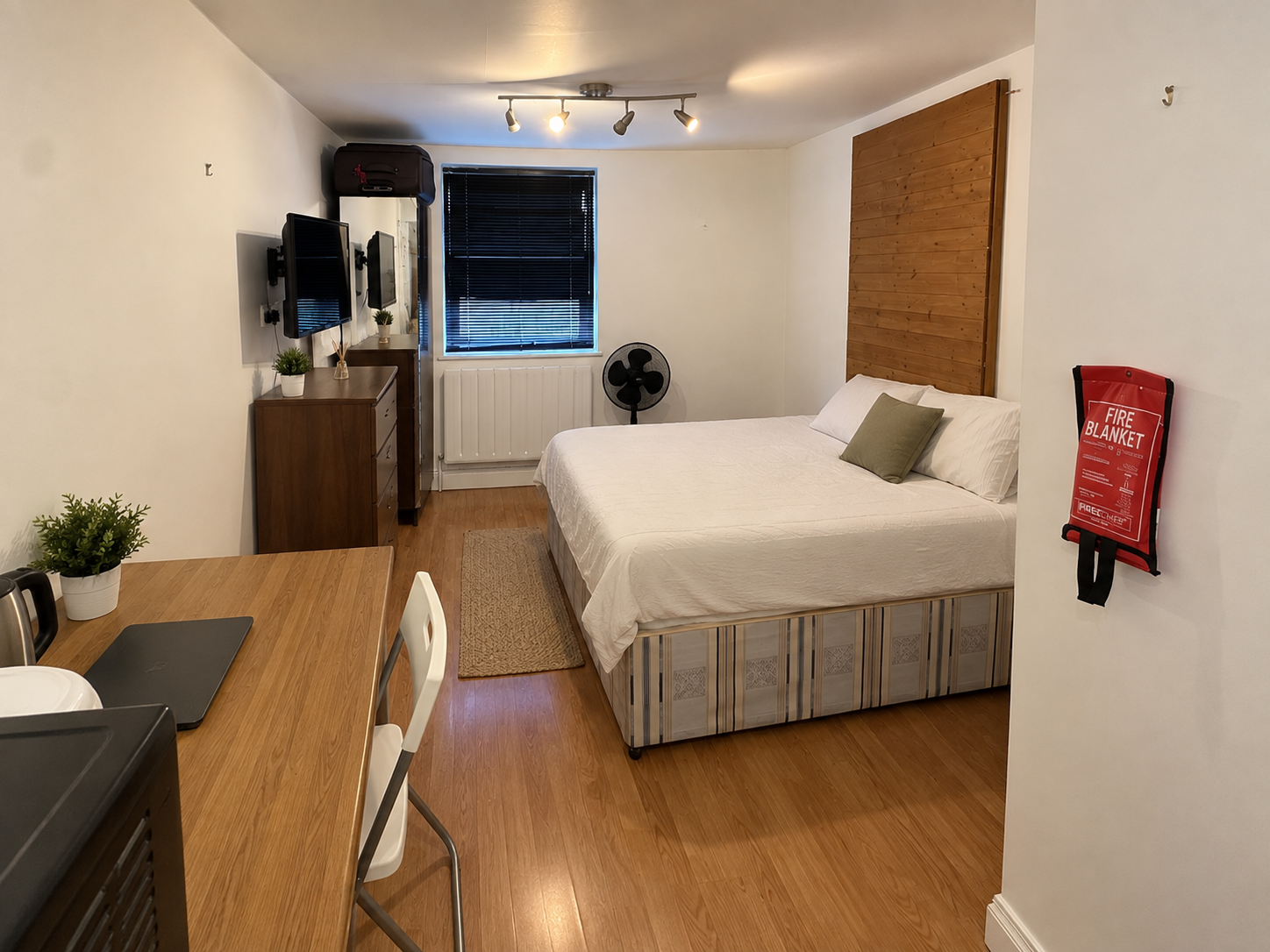 Flat 1A 107, Fairbridge Road, London photo 4