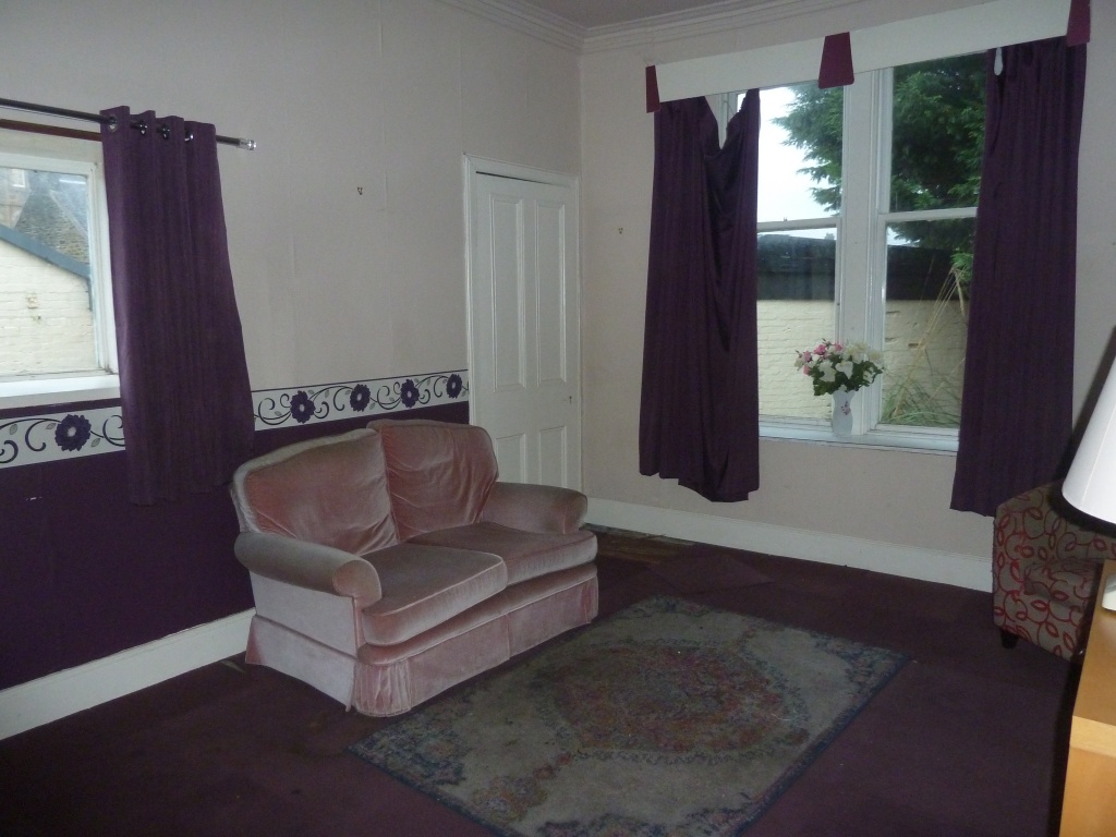 Photos of 32 Royal Crescent, Dunoon PA23 65991564 PrimeLocation