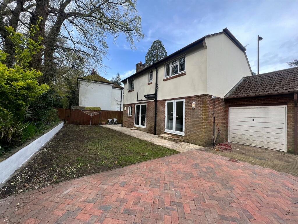 72, Burgess Road, Southampton photo 2