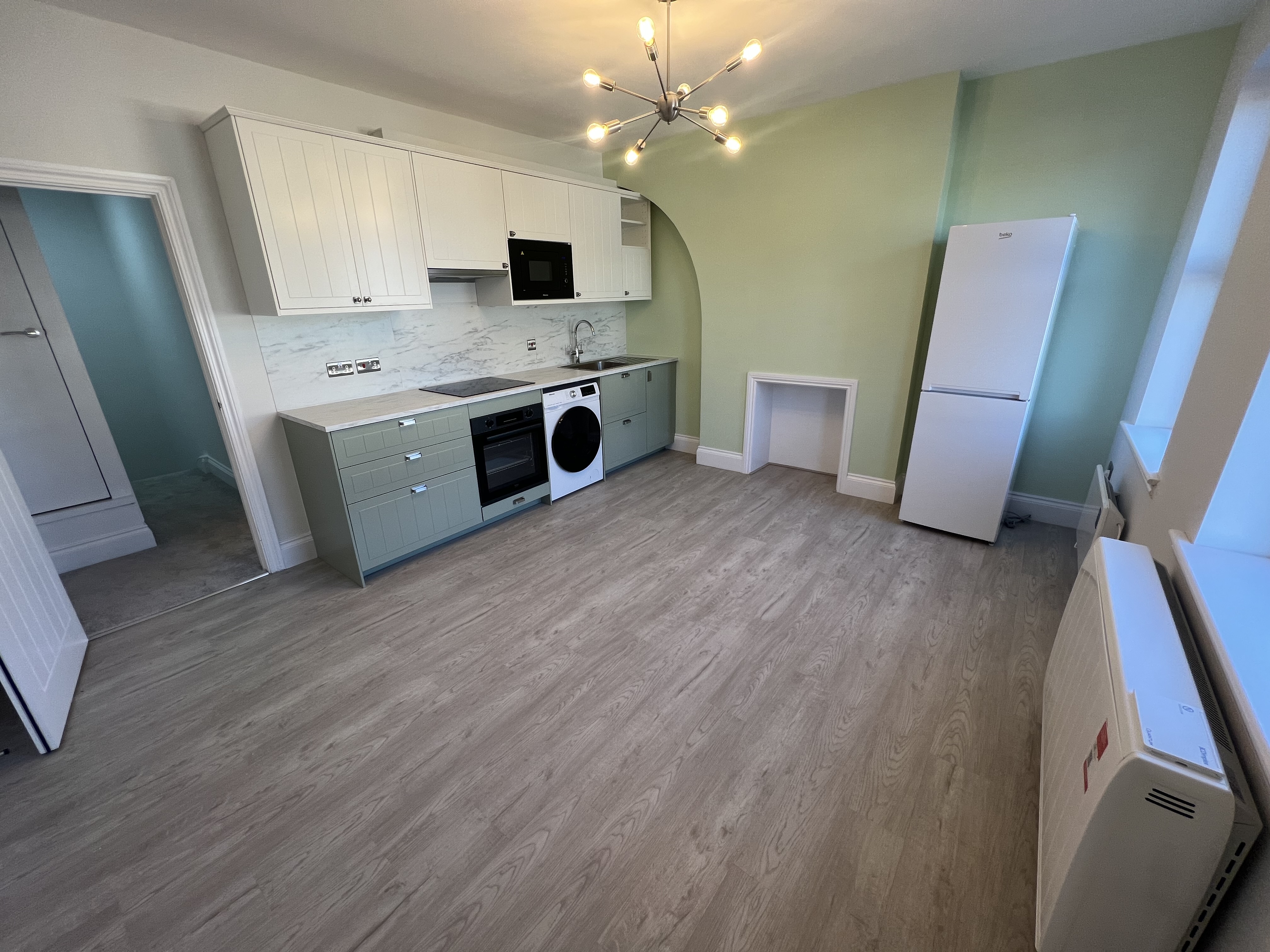 18A, St. Johns Road, Southall photo 5