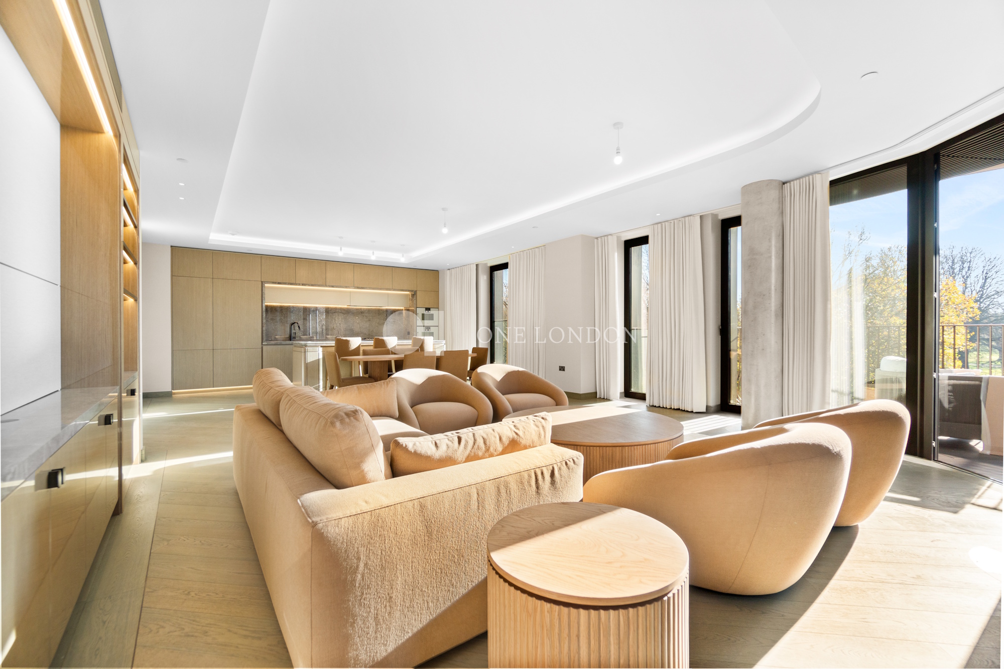 4 bedroom flat for sale 0