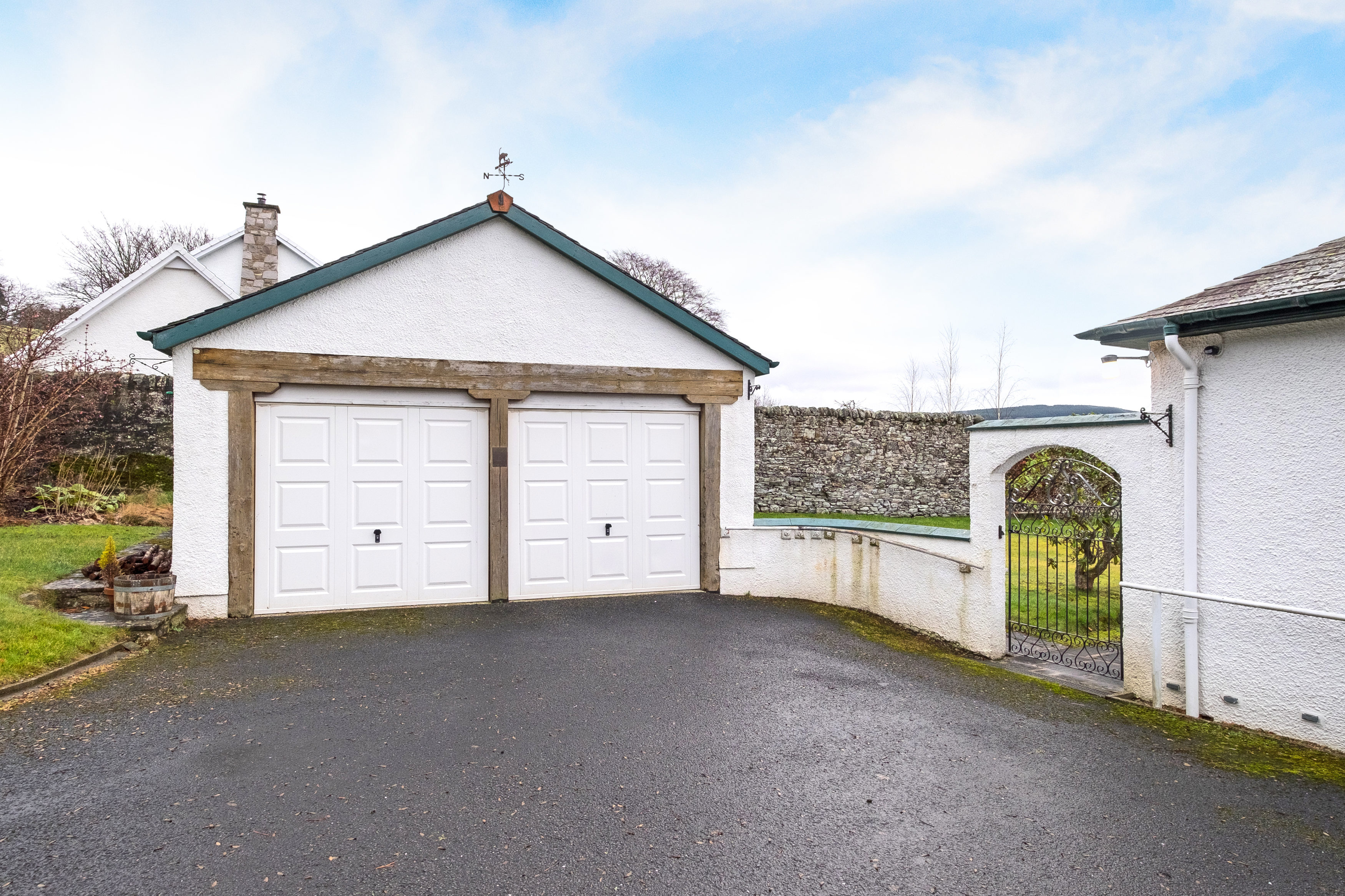 Photos of Cuil Aluinn, Manse Road, Moulin PH16 64064991 PrimeLocation