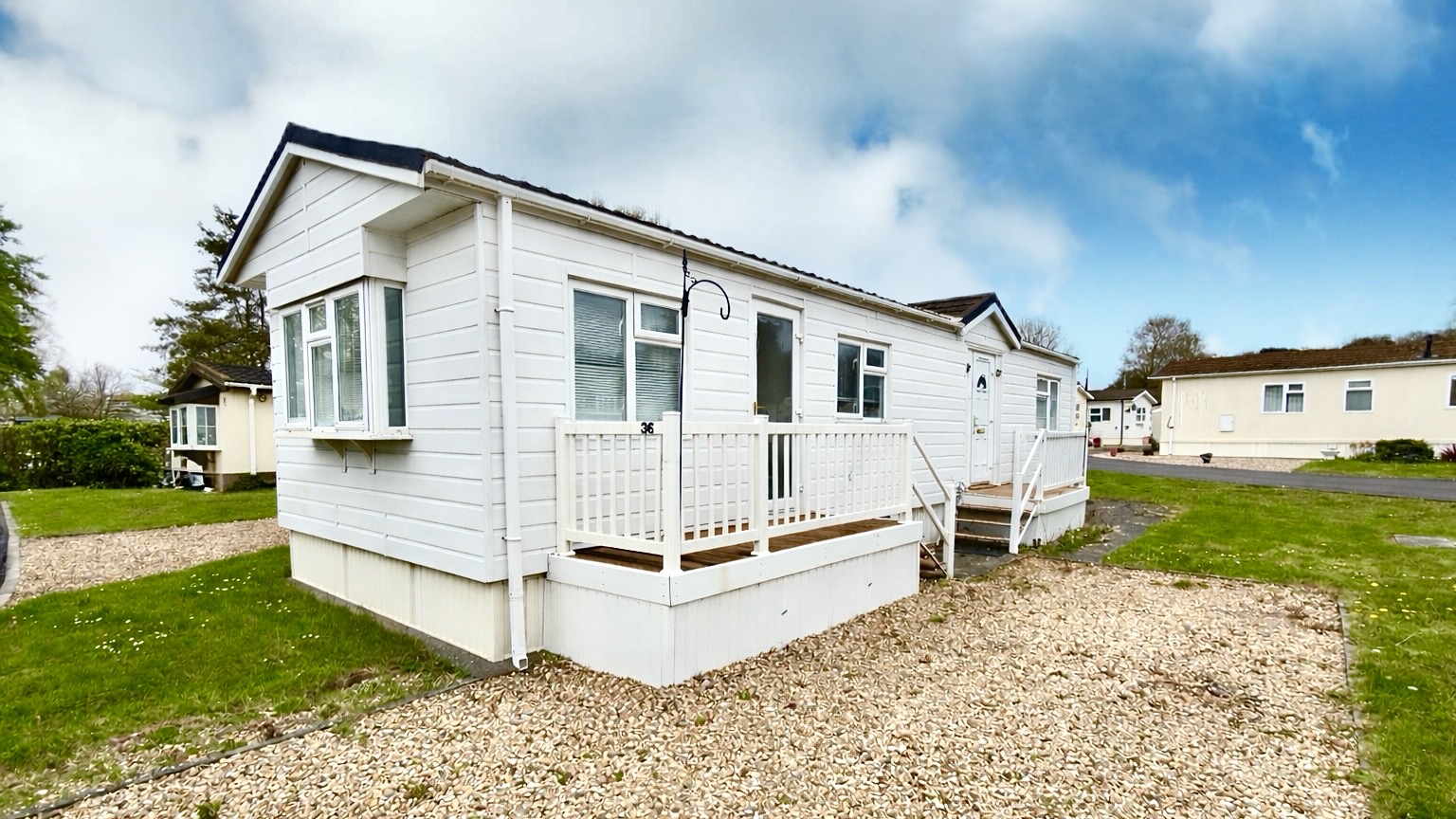 36 Manor Park, Grange Road, Uphill, Weston-super-Mare, BS23 4TE - listing photo