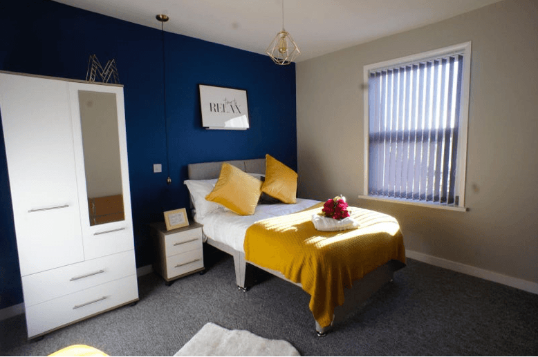 22 Cinderbank, Dudley photo 5
