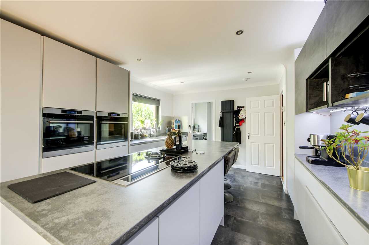 Photos of Woodend Gardens, Dalgety Bay, Hillend KY11 62113040 PrimeLocation