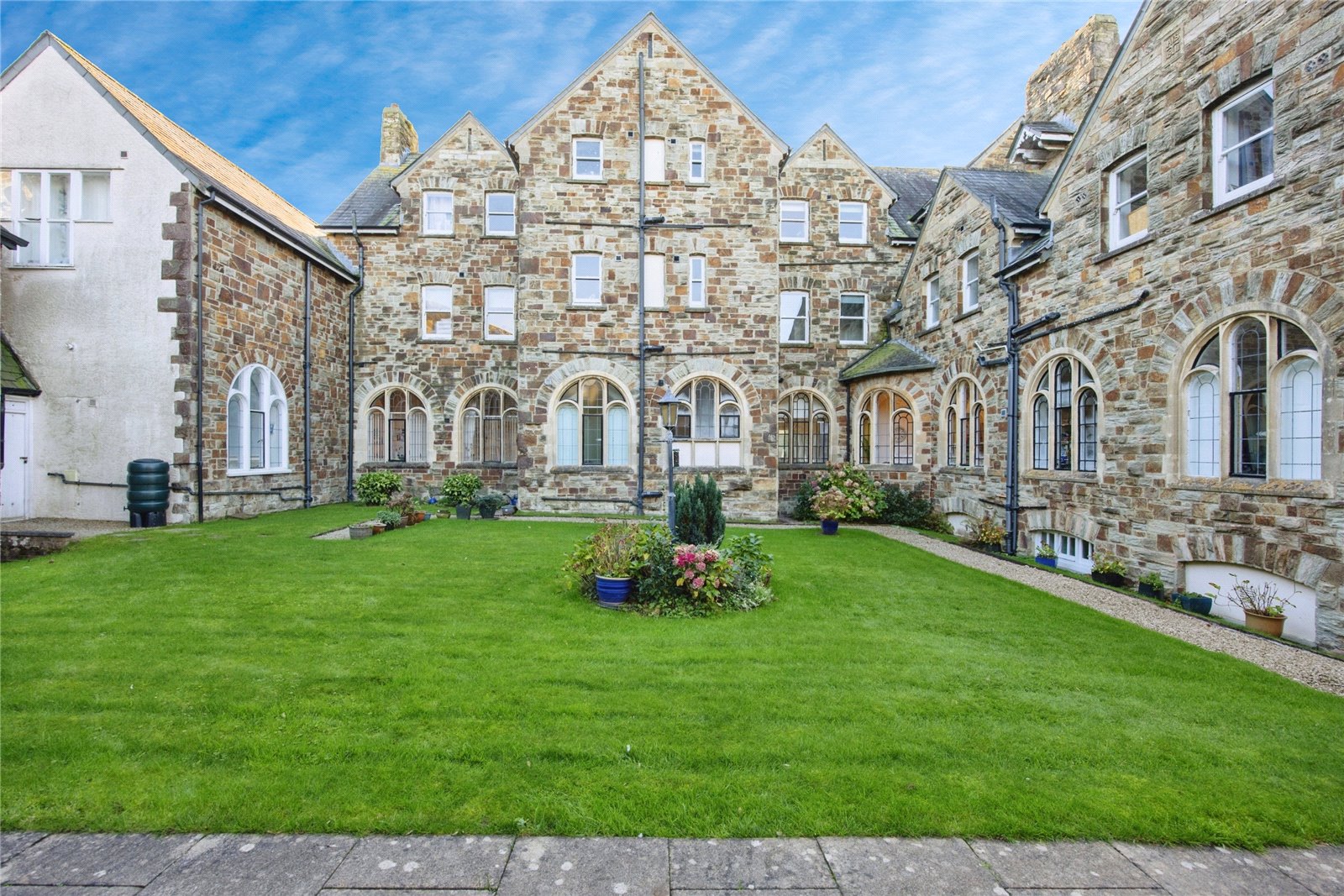 2, St. Marys Gardens, Bodmin photo 3