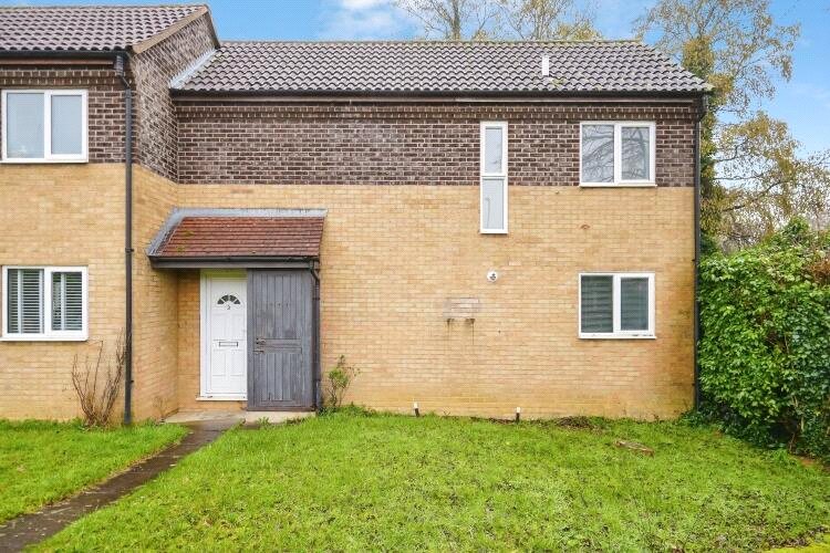 3, Acacia Walk, Banbury photo 3