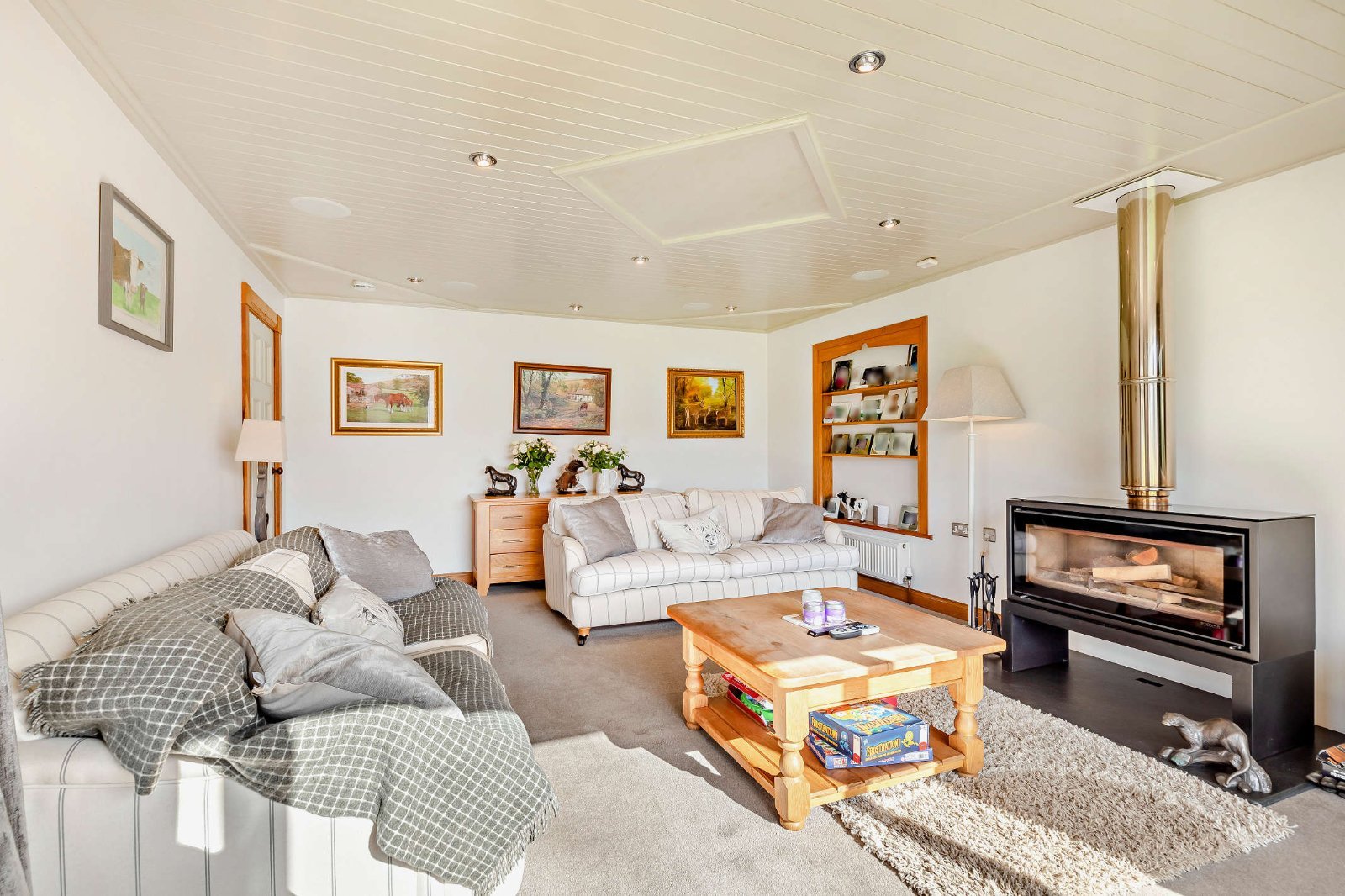 7 bedroom property for sale 0