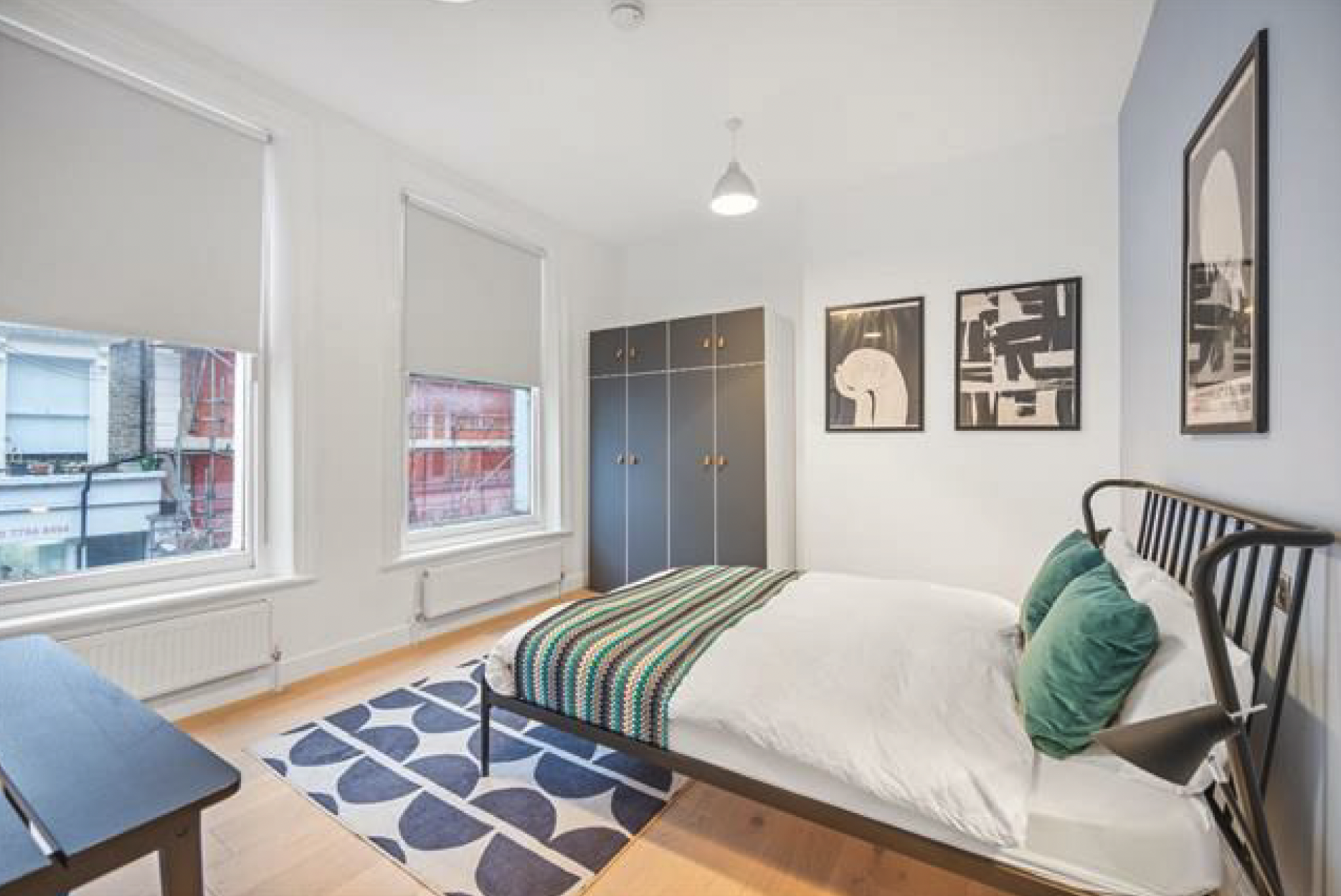 5 bedroom semi-detached house for sale 0