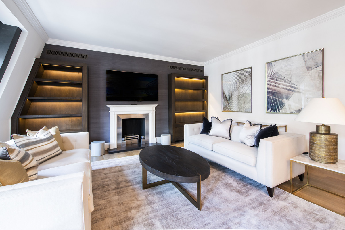3-bed flat on Flat 3.01, 65, Duke Street, London, £21,135/mo