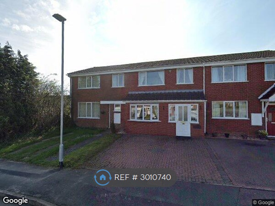 Fallowfield, Lichfield photo 2