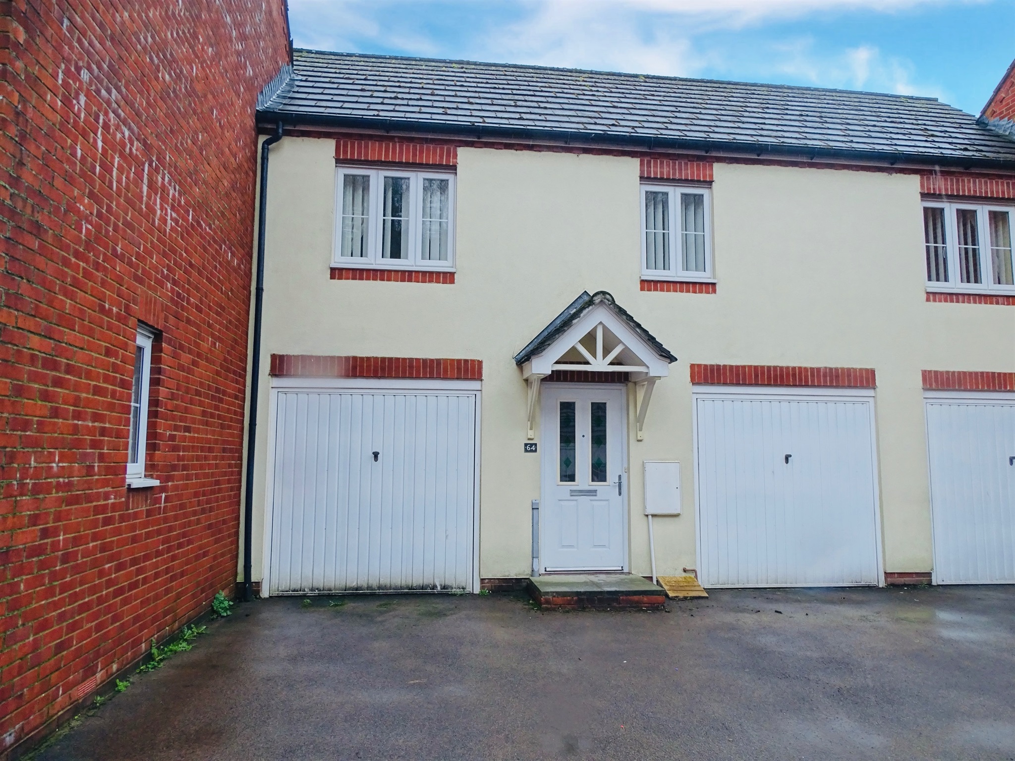 Free property report 64 Bluebell View, Llanbradach, CF83 3GU Chimnie